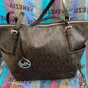 Michael Kors black monogram shoulder tote